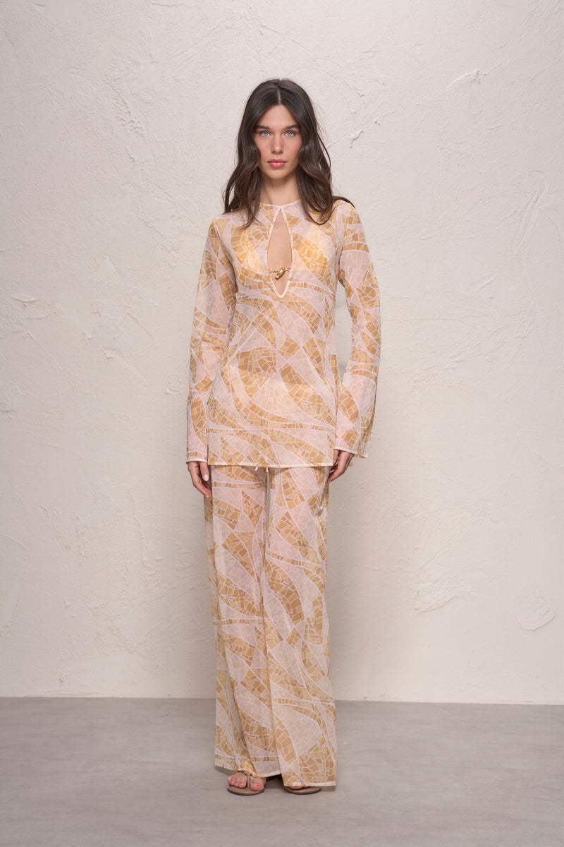 Lookbook image 6